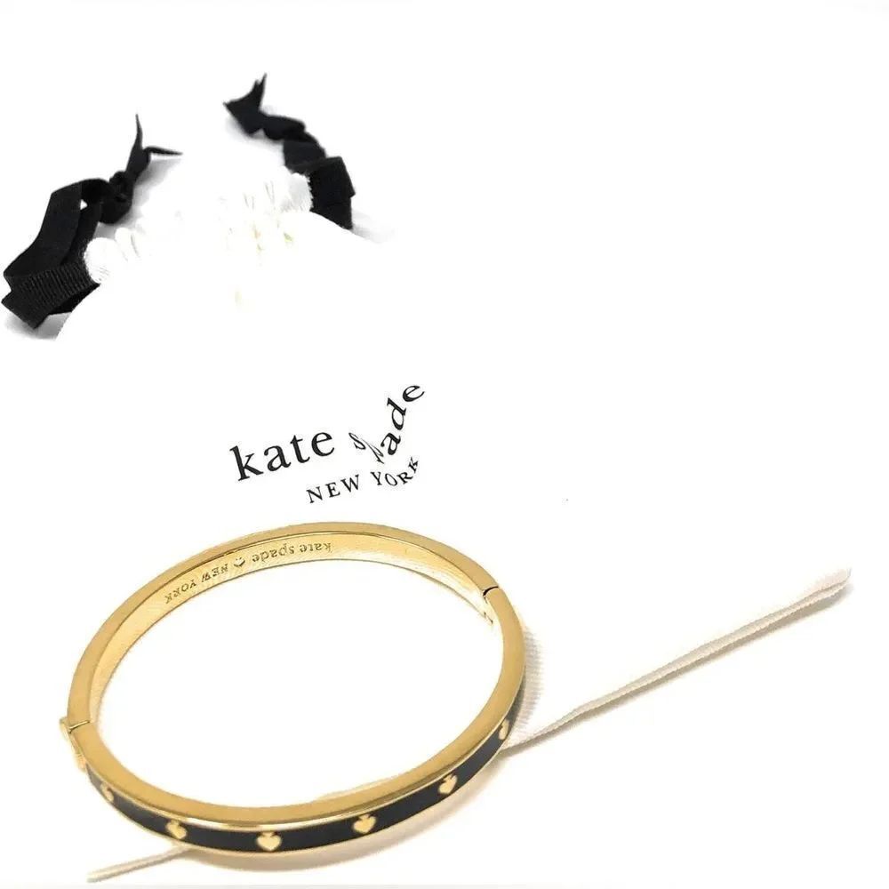New kate spade Spot The Spade Black Enamel Hinged Bangle NWT MSRP $55